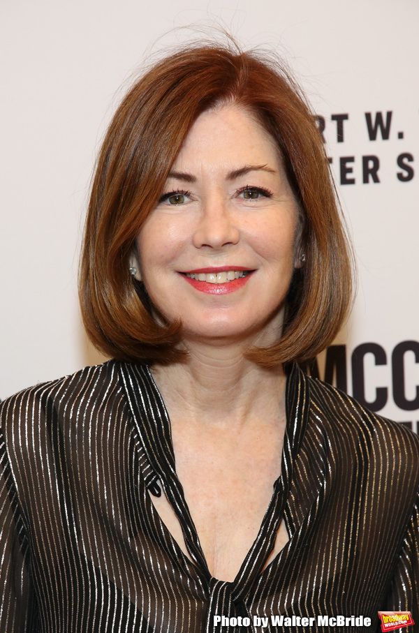 Dana Delany Photo